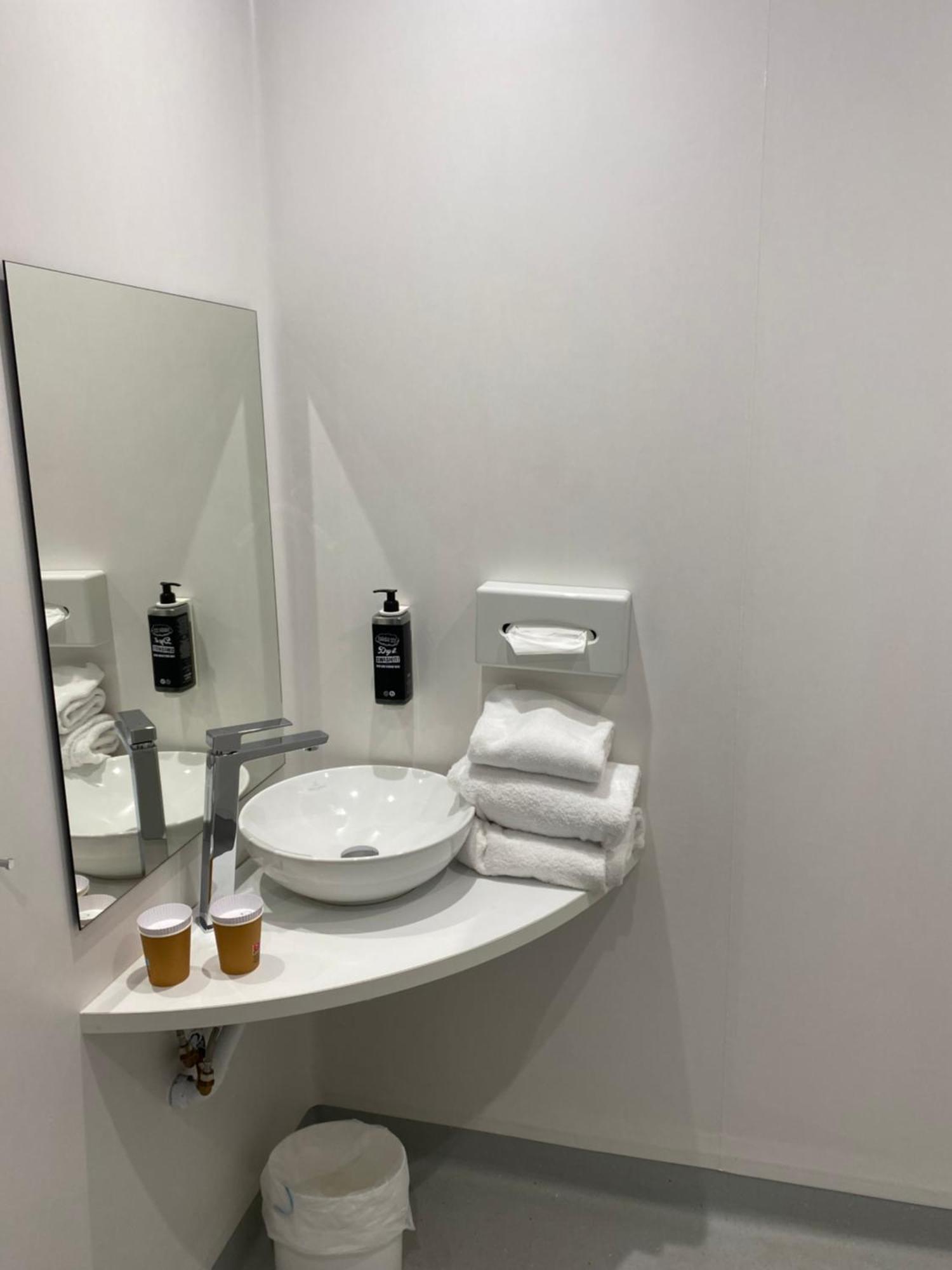 Ibis Budget Loudeac Velodrome Екстер'єр фото