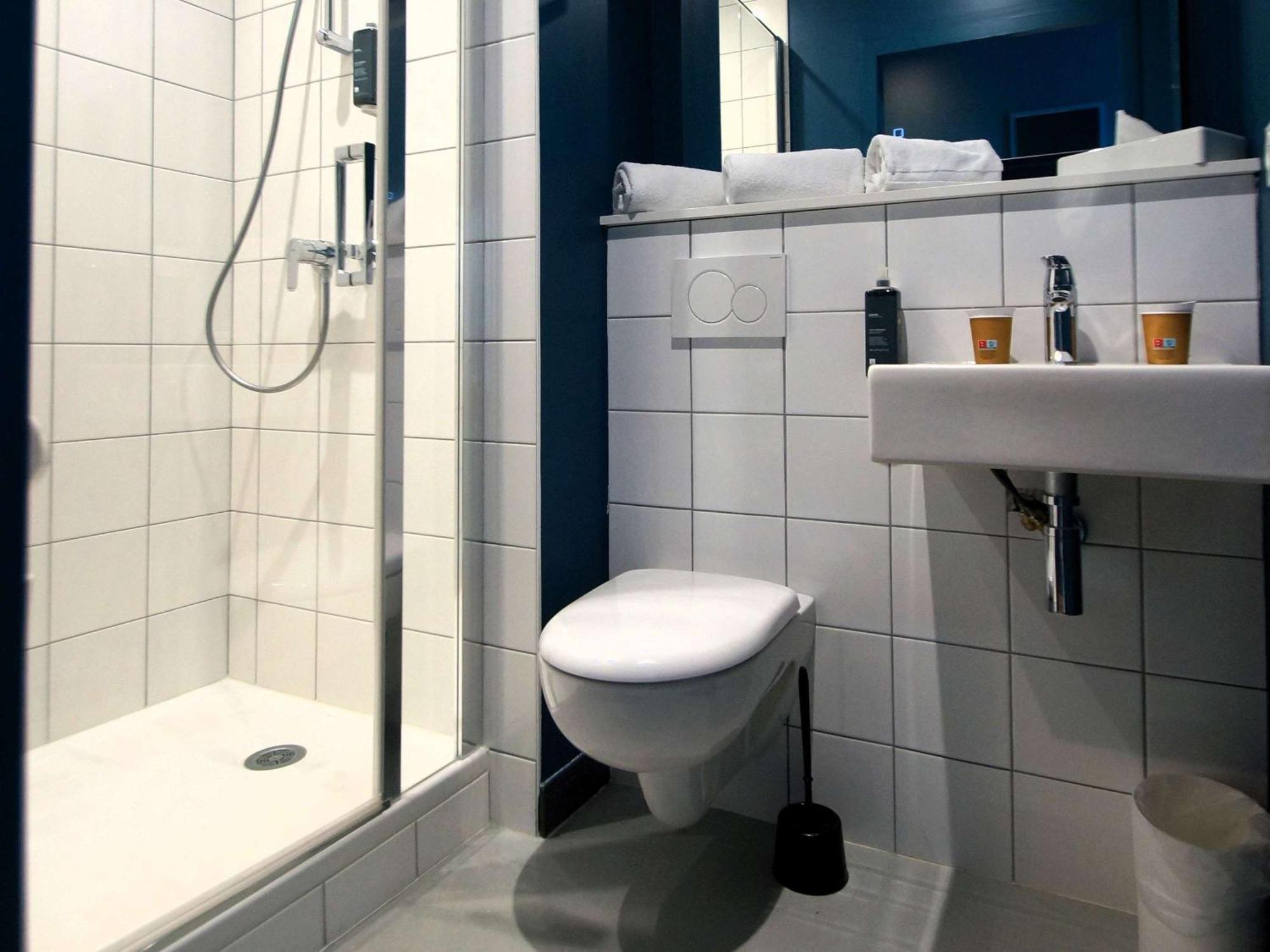 Ibis Budget Loudeac Velodrome Екстер'єр фото