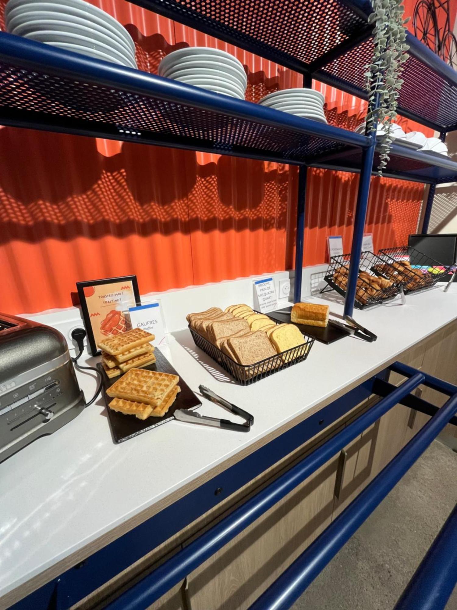 Ibis Budget Loudeac Velodrome Екстер'єр фото